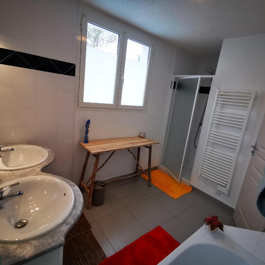 Cool Mediterranean Life 8 People Jacuzzi Barbecue Gametrampoline 2 Parking Villa เบซิเยร์ ภายนอก รูปภาพ