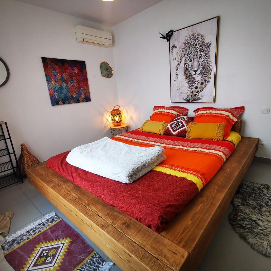 Cool Mediterranean Life 8 People Jacuzzi Barbecue Gametrampoline 2 Parking Villa เบซิเยร์ ภายนอก รูปภาพ