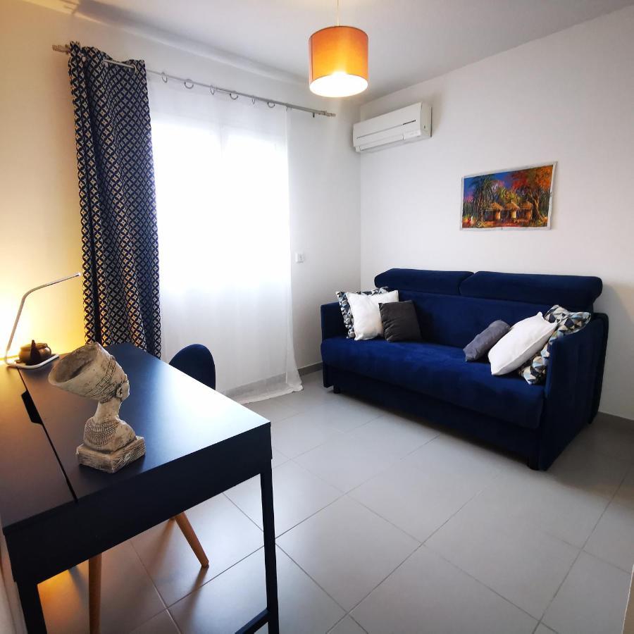 Cool Mediterranean Life 8 People Jacuzzi Barbecue Gametrampoline 2 Parking Villa เบซิเยร์ ภายนอก รูปภาพ
